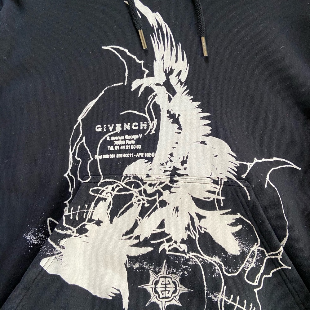 GIVENCHY GOTHIC OVERSIZED HOODIE